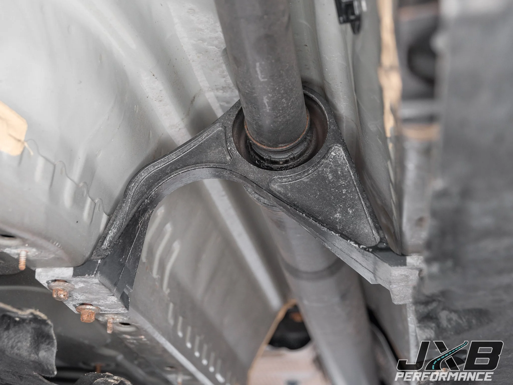 Nissan Z32 300ZX Driveshaft Center Support Bearing Carrier